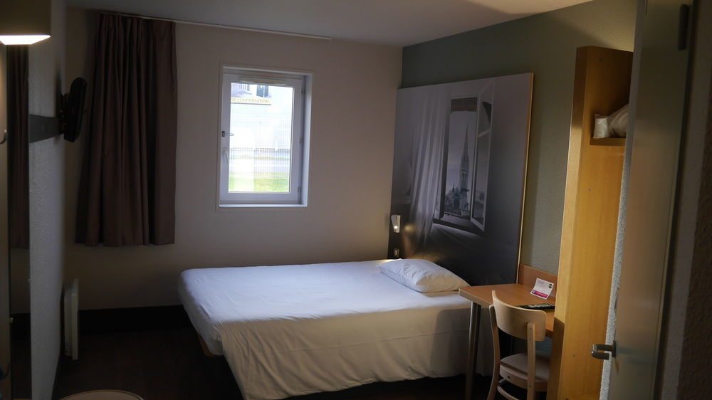 B&B Hotel Caen Memorial サン・コンテスト エクステリア 写真