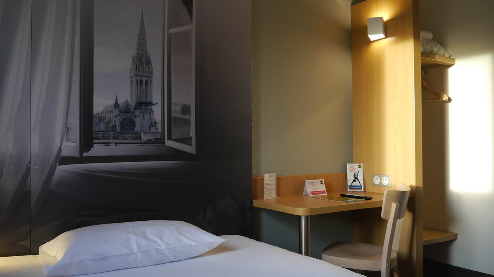 B&B Hotel Caen Memorial サン・コンテスト エクステリア 写真